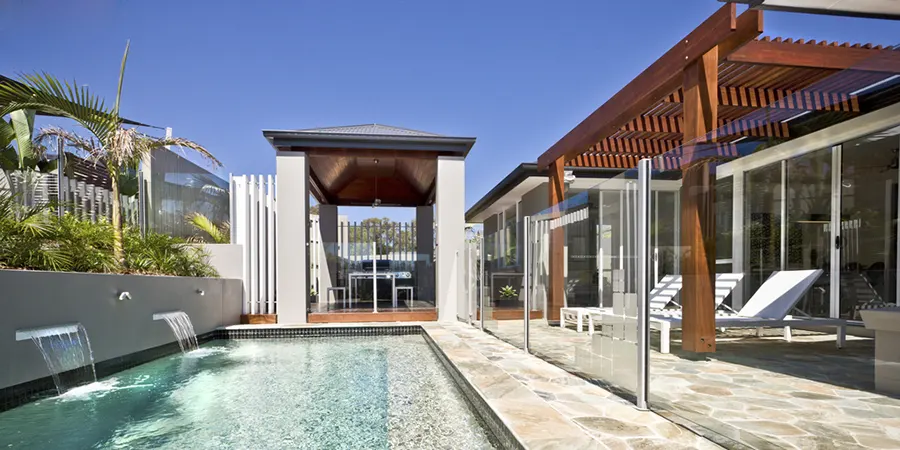 Luxurious Patio Cover Pool Side